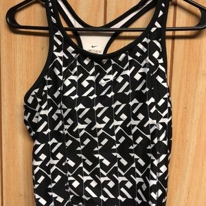 nike workout tank!